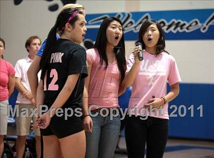 Thumbnail 1 in Crescenta Valley @ Burbank (Dig Pink) photogallery.