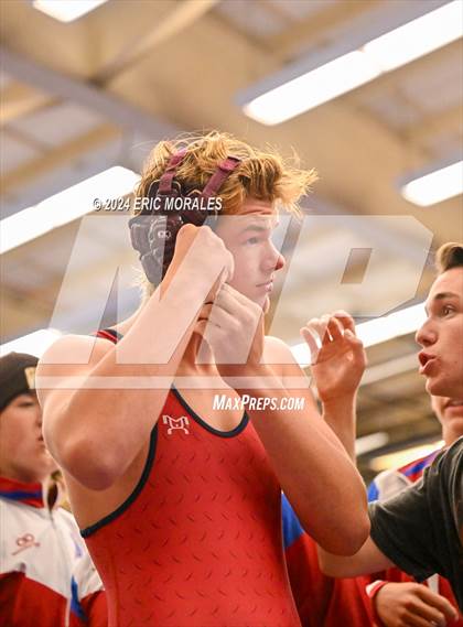 Thumbnail 3 in Grossmont Tri-Meet photogallery.