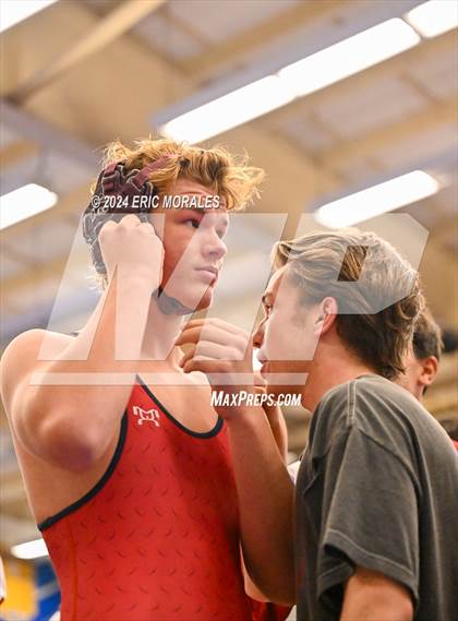 Thumbnail 1 in Grossmont Tri-Meet photogallery.