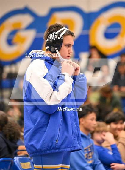 Thumbnail 1 in Grossmont Tri-Meet photogallery.