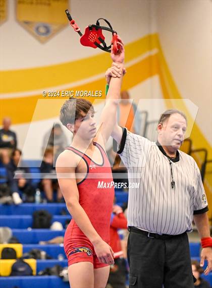 Thumbnail 3 in Grossmont Tri-Meet photogallery.
