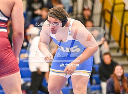 Thumbnail 2 in Grossmont Tri-Meet photogallery.