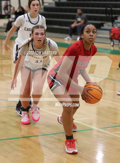 Thumbnail 2 in Cuthbertson vs. South Pointe photogallery.