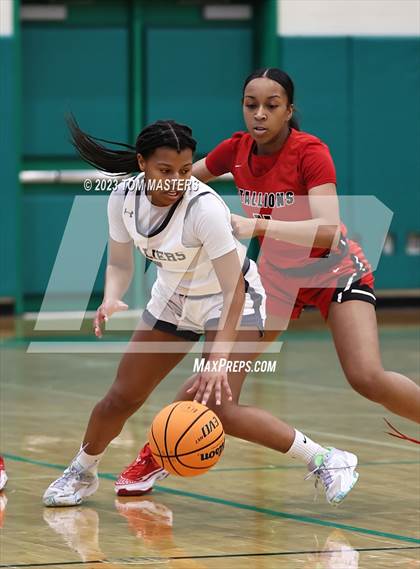 Thumbnail 2 in Cuthbertson vs. South Pointe photogallery.