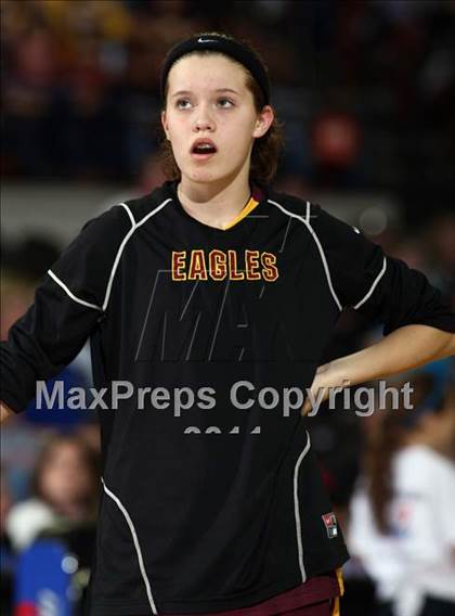 Thumbnail 1 in Lovejoy vs. Fairfield (UIL 3A Semifinal) photogallery.