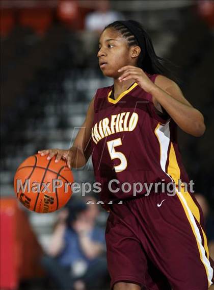 Thumbnail 3 in Lovejoy vs. Fairfield (UIL 3A Semifinal) photogallery.