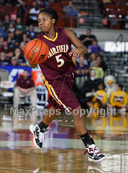 Thumbnail 1 in Lovejoy vs. Fairfield (UIL 3A Semifinal) photogallery.