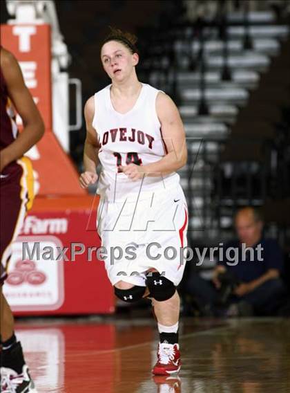 Thumbnail 2 in Lovejoy vs. Fairfield (UIL 3A Semifinal) photogallery.