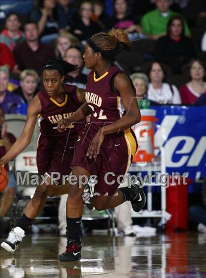 Thumbnail 1 in Lovejoy vs. Fairfield (UIL 3A Semifinal) photogallery.