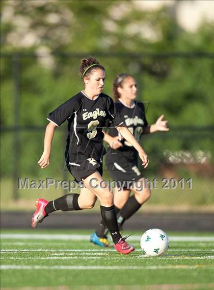 Thumbnail 2 in Freedom vs Woodgrove (District Semifinal) photogallery.