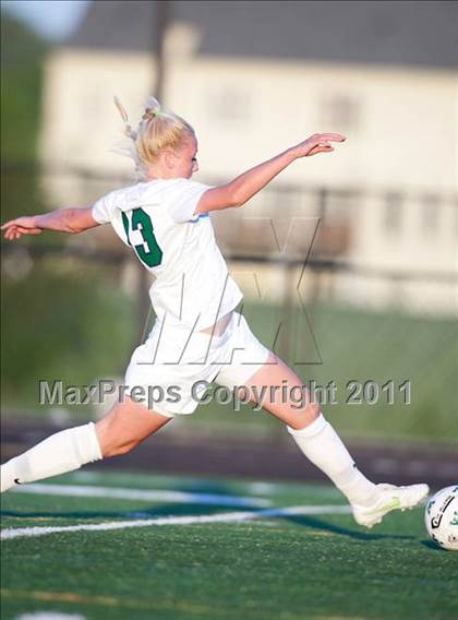 Thumbnail 3 in Freedom vs Woodgrove (District Semifinal) photogallery.