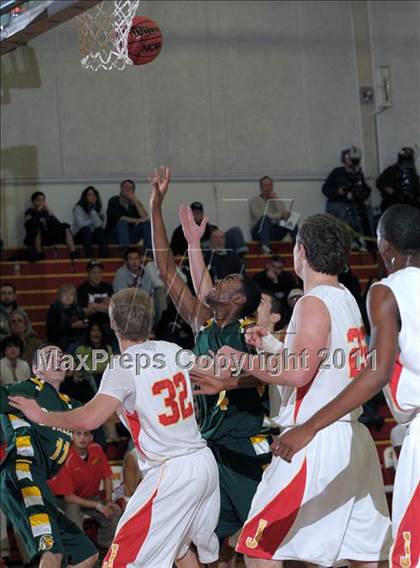 Thumbnail 1 in Jesuit vs Castro Valley (Father Kelly Tribute) photogallery.