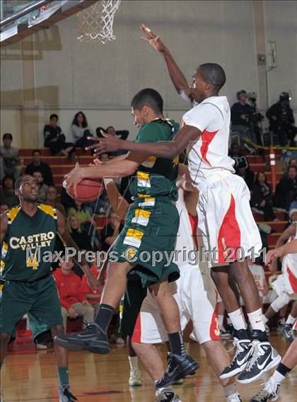 Thumbnail 2 in Jesuit vs Castro Valley (Father Kelly Tribute) photogallery.