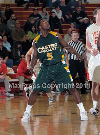 Thumbnail 2 in Jesuit vs Castro Valley (Father Kelly Tribute) photogallery.