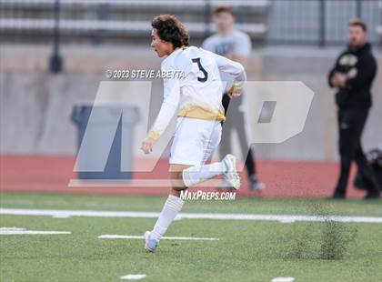 Thumbnail 2 in Arapahoe @ Cherokee Trail photogallery.