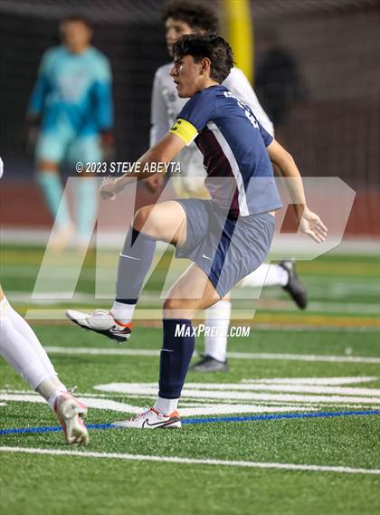 Thumbnail 1 in Arapahoe @ Cherokee Trail photogallery.
