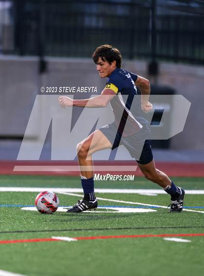 Thumbnail 1 in Arapahoe @ Cherokee Trail photogallery.