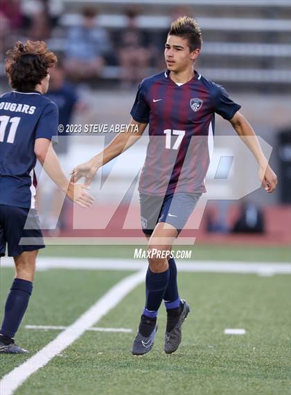 Thumbnail 1 in Arapahoe @ Cherokee Trail photogallery.