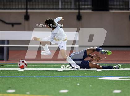 Thumbnail 2 in Arapahoe @ Cherokee Trail photogallery.