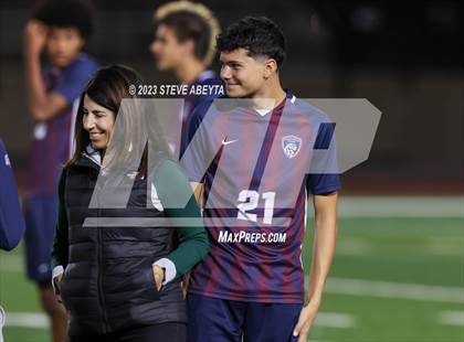 Thumbnail 3 in Arapahoe @ Cherokee Trail photogallery.