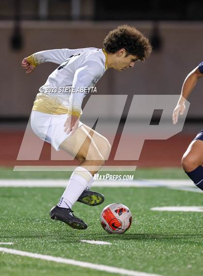 Thumbnail 1 in Arapahoe @ Cherokee Trail photogallery.