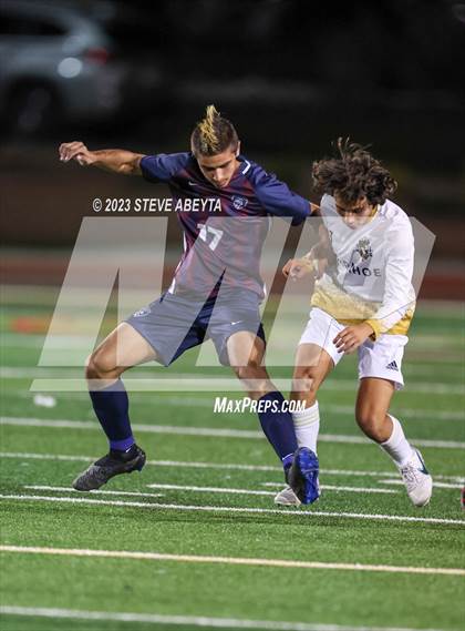 Thumbnail 3 in Arapahoe @ Cherokee Trail photogallery.