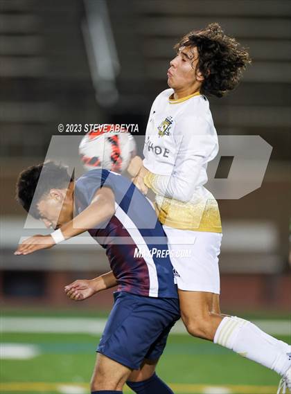 Thumbnail 3 in Arapahoe @ Cherokee Trail photogallery.