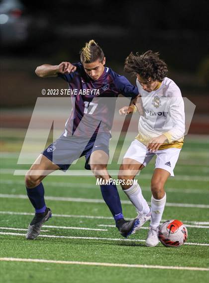 Thumbnail 2 in Arapahoe @ Cherokee Trail photogallery.