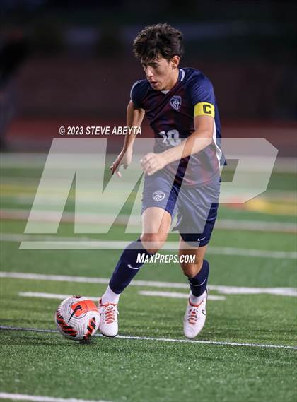 Thumbnail 2 in Arapahoe @ Cherokee Trail photogallery.