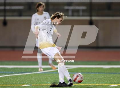 Thumbnail 3 in Arapahoe @ Cherokee Trail photogallery.