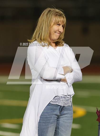 Thumbnail 2 in Arapahoe @ Cherokee Trail photogallery.