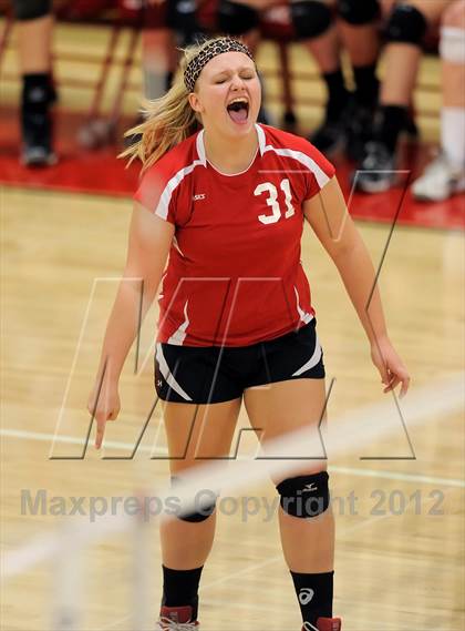Thumbnail 2 in Rosary @ Orange Lutheran photogallery.