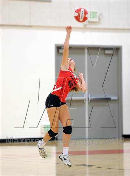 Thumbnail 3 in Rosary @ Orange Lutheran photogallery.