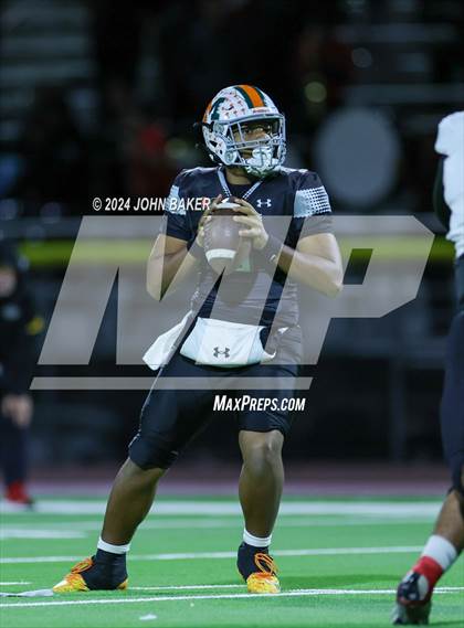 Thumbnail 2 in Somerset Academy Losee vs. Mojave (NIAA 4A Desert Final) photogallery.