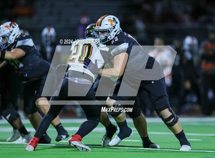 Thumbnail 3 in Somerset Academy Losee vs. Mojave (NIAA 4A Desert Final) photogallery.