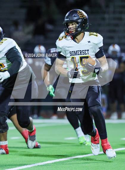 Thumbnail 2 in Somerset Academy Losee vs. Mojave (NIAA 4A Desert Final) photogallery.