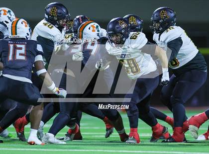 Thumbnail 3 in Somerset Academy Losee vs. Mojave (NIAA 4A Desert Final) photogallery.