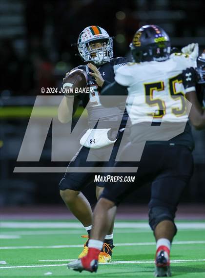 Thumbnail 3 in Somerset Academy Losee vs. Mojave (NIAA 4A Desert Final) photogallery.