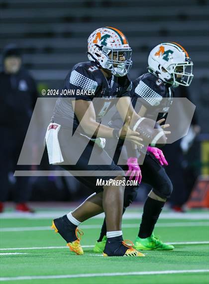 Thumbnail 3 in Somerset Academy Losee vs. Mojave (NIAA 4A Desert Final) photogallery.