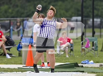 Thumbnail 3 in IHSAA Finals (Shot Put) photogallery.