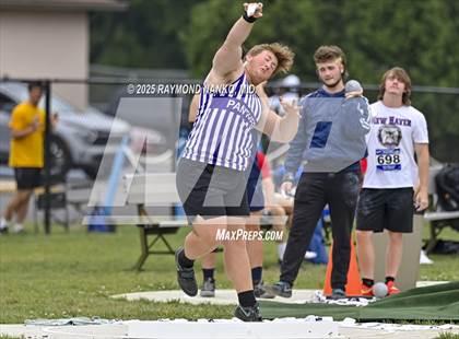 Thumbnail 1 in IHSAA Finals (Shot Put) photogallery.