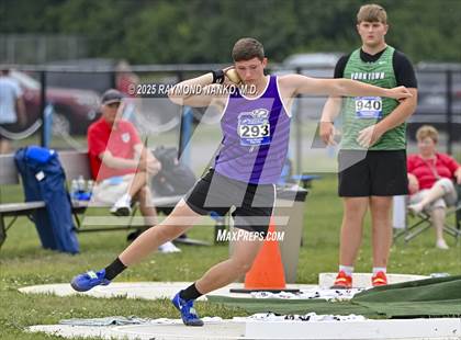 Thumbnail 3 in IHSAA Finals (Shot Put) photogallery.