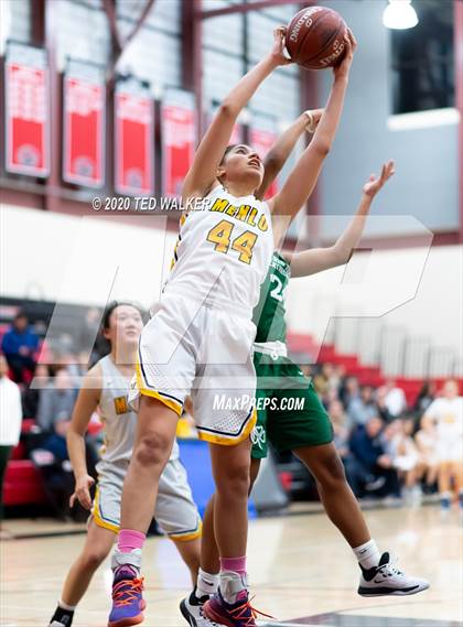 Thumbnail 1 in Sacred Heart Cathedral Preparatory vs. Menlo School (CIF CCS Open Div. Quarterfinal) photogallery.