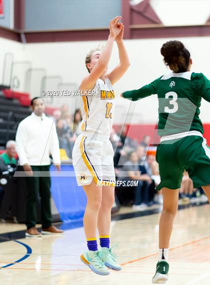 Thumbnail 3 in Sacred Heart Cathedral Preparatory vs. Menlo School (CIF CCS Open Div. Quarterfinal) photogallery.