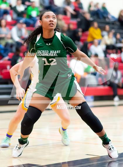Thumbnail 3 in Sacred Heart Cathedral Preparatory vs. Menlo School (CIF CCS Open Div. Quarterfinal) photogallery.