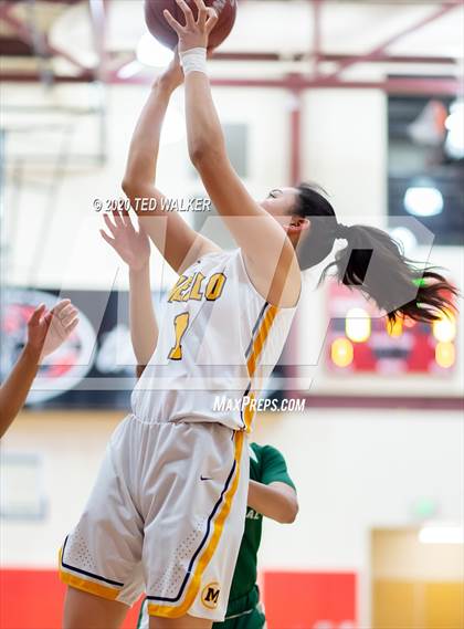 Thumbnail 3 in Sacred Heart Cathedral Preparatory vs. Menlo School (CIF CCS Open Div. Quarterfinal) photogallery.