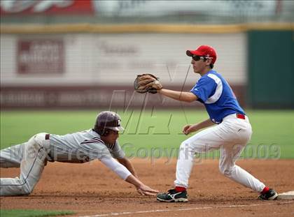 Thumbnail 2 in Leander vs. Round Rock photogallery.