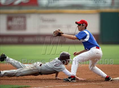 Thumbnail 3 in Leander vs. Round Rock photogallery.
