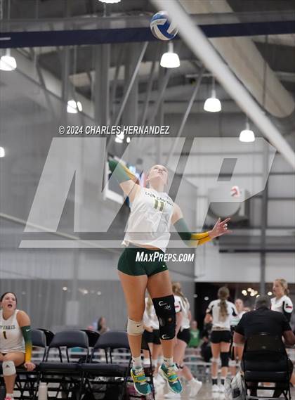 Thumbnail 3 in McCallum vs. Lexington (Legends Invitational) photogallery.