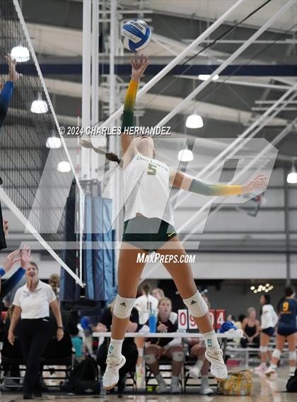 Thumbnail 1 in McCallum vs. Lexington (Legends Invitational) photogallery.